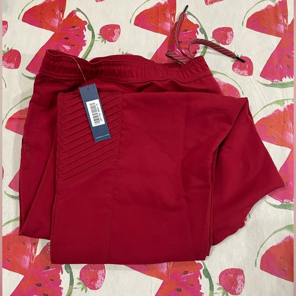 Jaanuu scrub set in garnet scrub top AND bottoms - Picture 3 of 7